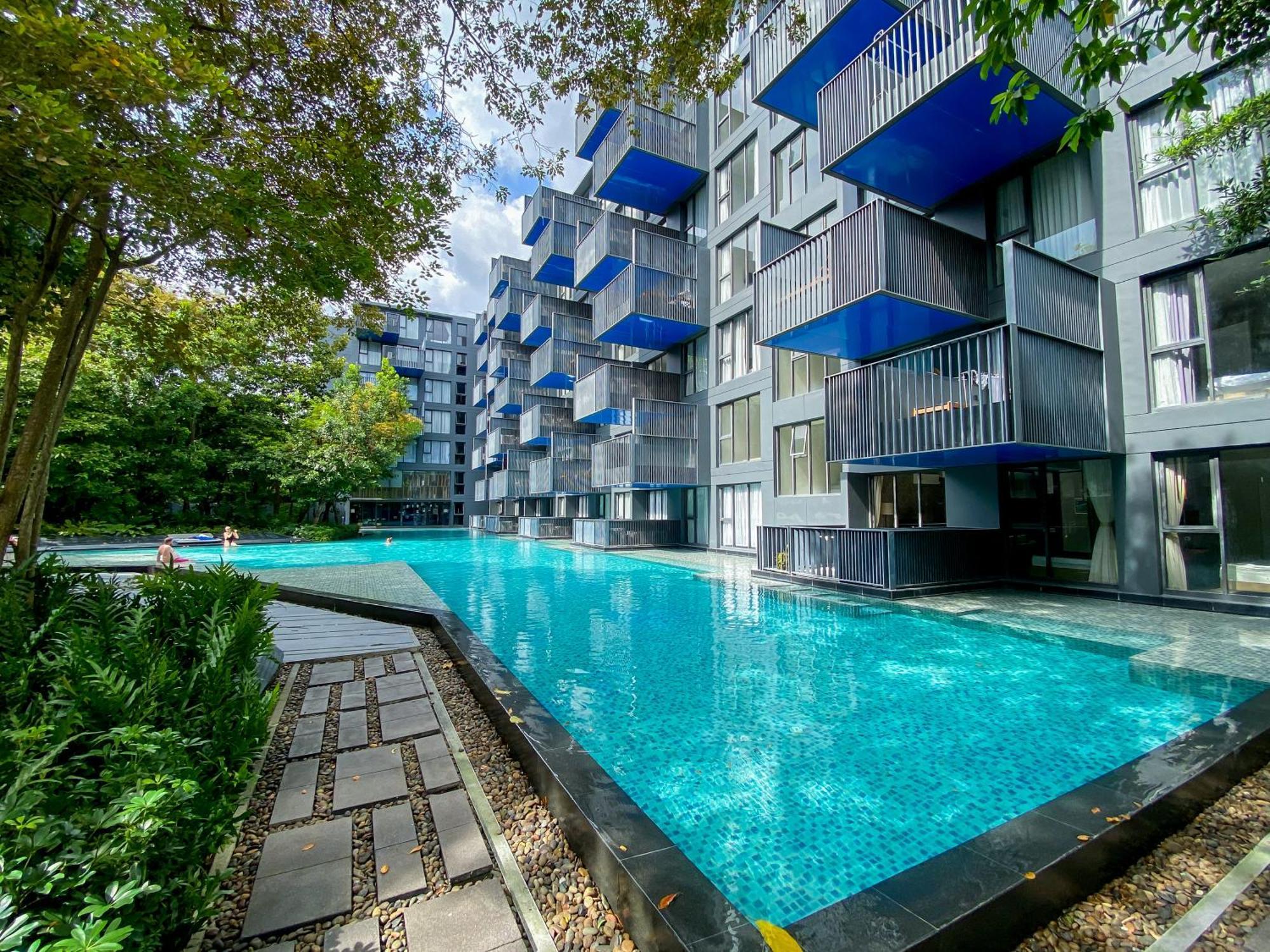 The Deck Condominium Patong Beach Exterior foto